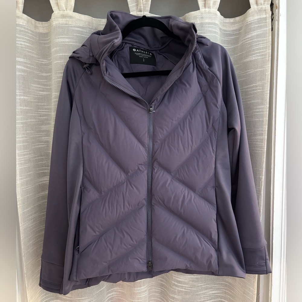 Athleta Women's Dark Purple Puffer Jacket